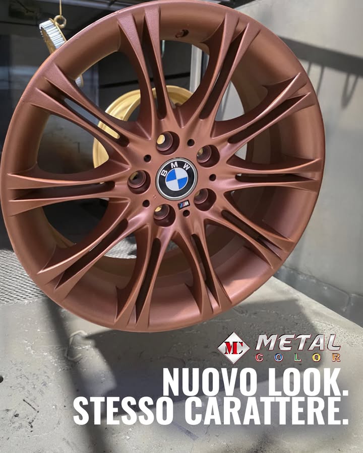 Riverniciatura cerchi BMW effetto Rame
Un intervento di personalizzazione che dona
