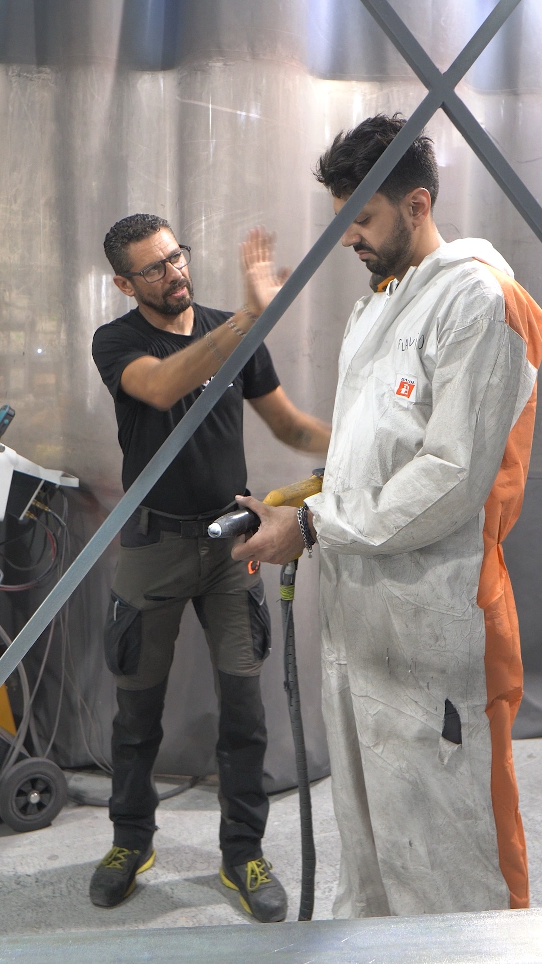 La nostra verniciatura?
Parte sempre con la giusta carica. 

🔧 Metal